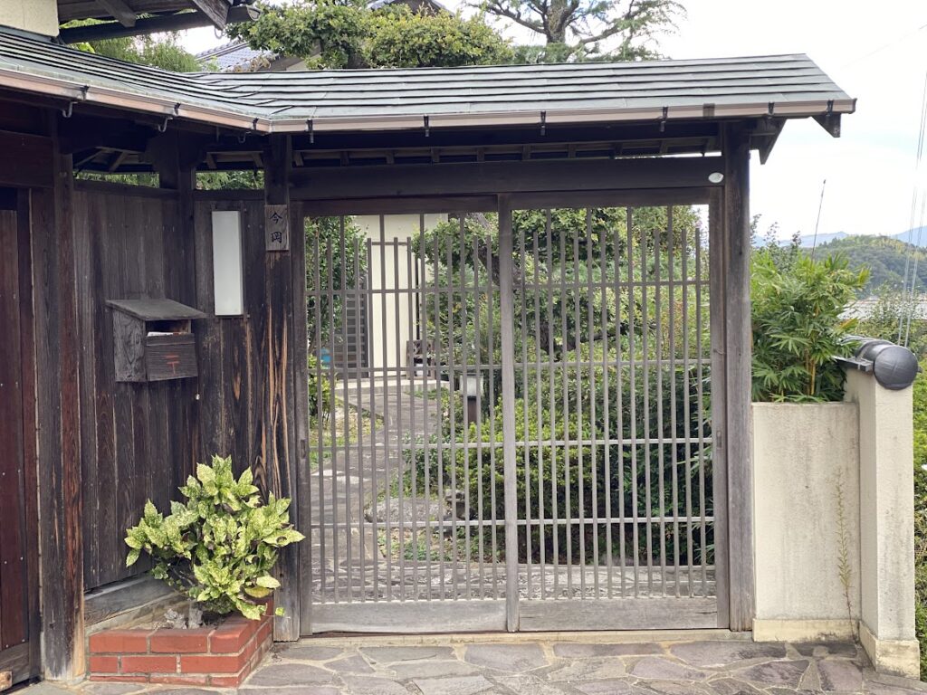 house entrance gate